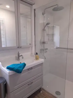 Salle de bains dans l'établissement Très Jolie