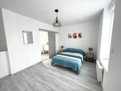Un ou plusieurs lits dans un hébergement de l'établissement 180A - Duplex T2 Tout Confort du Gond - 45 m2