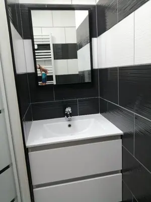 Salle de bains dans l'établissement Gite Bin Benaise sans linge