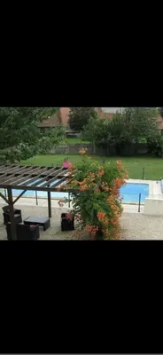 Piscine de l'établissement Les Roseries Boutique Gite ou située à proximité