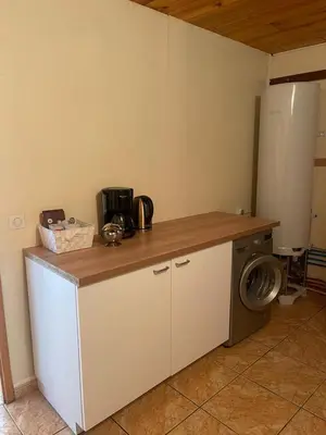 Cuisine ou kitchenette dans l'établissement L'ESQUIF