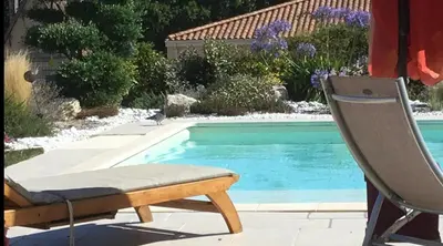 Piscine de l'établissement Chambre indépendante avec piscine ou située à proximité