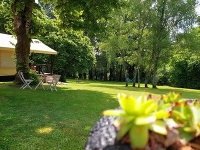 Jardin de l'établissement Romantic Safari Tent Lodge