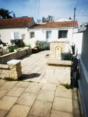 Bâtiment de le séjour chez l'habitant