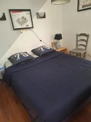 Un ou plusieurs lits dans un hébergement de l'établissement petite maison 15 mn à pied du marche et vieux port