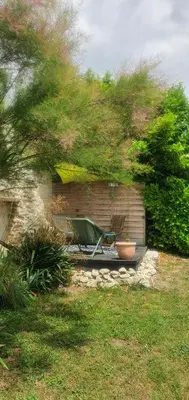 Jardin de l'établissement l'Escapade Charentaise