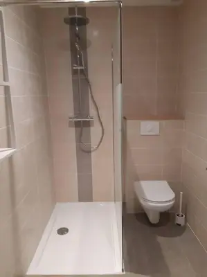 Salle de bains dans l'établissement Appart Cocooning proche centre ville et gare de La Rochelle