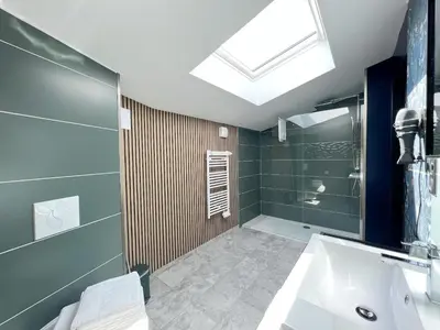 Salle de bains dans l'établissement Le240b #3