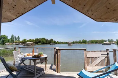 Plan de l'établissement Village Flottant de Pressac