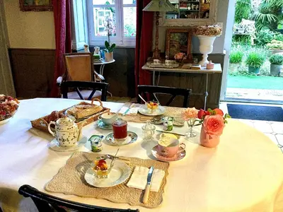 Nourriture dans le B&B/chambre d'hôtes ou à proximité