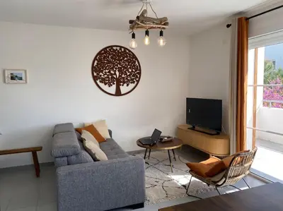 Télévision ou salle de divertissement dans l'établissement Appt confort avec terrasse au calme à Fouras!