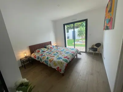 Un ou plusieurs lits dans un hébergement de l'établissement maison la rochelle 3 étoiles
