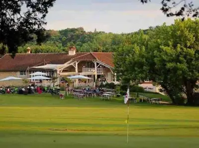 Golf sur le terrain de la maison de vacances ou à proximité