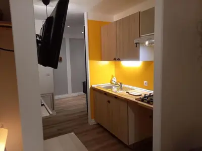 Cuisine ou kitchenette dans l'établissement La Grelauderie 6