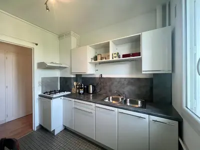 Cuisine ou kitchenette dans l'établissement Le Soleil Levant - Beau T3 moderne et lumineux