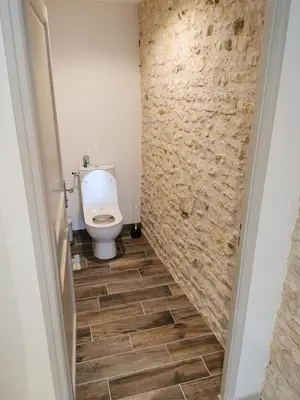 Salle de bains dans l'établissement Studio Climatisé 38m2 Poitiers proche Futuroscope