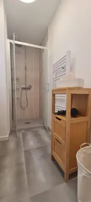 Salle de bains dans l'établissement La Casa De Nonna - logement classé 2 étoiles