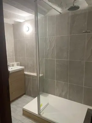Salle de bains dans l'établissement Mays' House