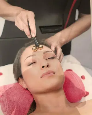Spa ou équipements de bien-être de l'établissement Le Cosyhome de Fontenay I Grand Parking & Netflix & Salon de Jardin