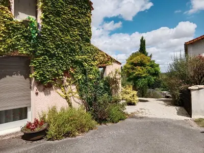 Jardin de l'établissement Maison Dominique