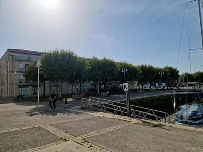 Plan de l'établissement STUDIO MEUBLÉ ET RÉNOVÉ