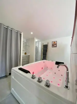 Plan de l'établissement LOFT Jardin et Spa