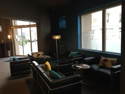 Coin salon dans l'établissement Moka Hotel