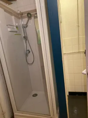 Salle de bains dans l'établissement maisonnette