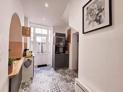 Cuisine ou kitchenette dans l'établissement Le cinéaste -Terrasse -Vivre au coeur d'Angouleme