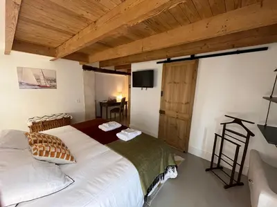 Un ou plusieurs lits dans un hébergement de l'établissement LE CLOS DE FLO 17