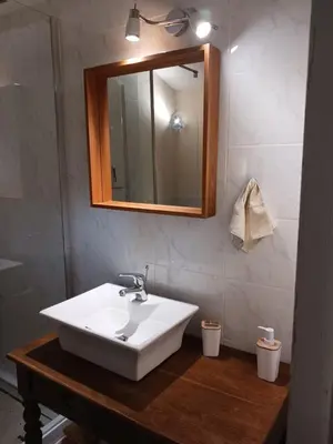 Salle de bains dans l'établissement La Huppe