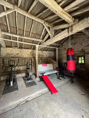 Salle ou équipements de sports de l'établissement Entire villa only 35 minutes from Puy du Fou