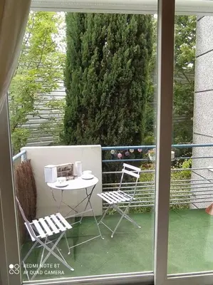 Balcon ou terrasse dans l'établissement Appartement Chasseneuil Futuroscope