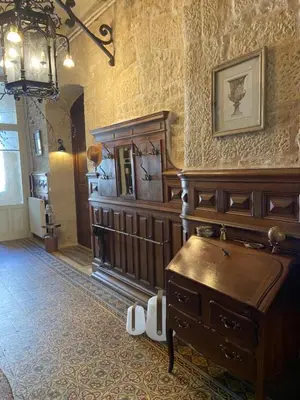 Plan de l'établissement Maison spacieuse avec spa, Niort