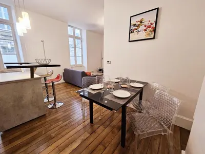 Coin salon dans l'établissement Le coeur d'Angoulême, calme et spacieux