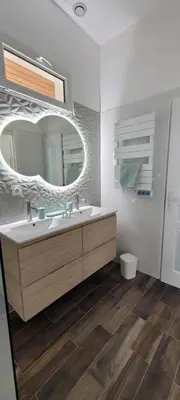 Salle de bains dans l'établissement La petite maison de pecheur