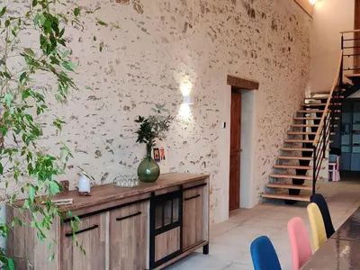 Plan de l'établissement Gîte rénové avec piscine intérieure, accessible PMR, en plein cœur du Bocage Vendéen. - FR-1-426-536