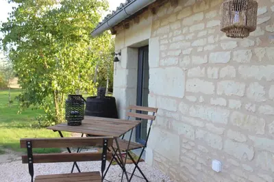 Jardin de l'établissement Studio confort, charme & tranquilité 