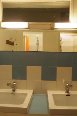 Salle de bains dans l'établissement Hameau de la Brousse