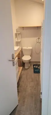 Salle de bains dans l'établissement Appartement proche Futuroscope