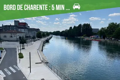 Vue sur la rivière ou le fleuve situé(e) à proximité de l'appartement