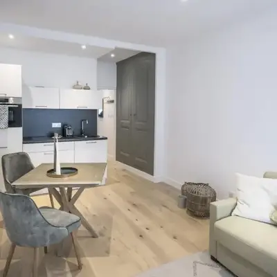 Bel appartement à 2 pas du vieux port
