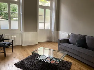 Coin salon dans l'établissement Golf & Rempart