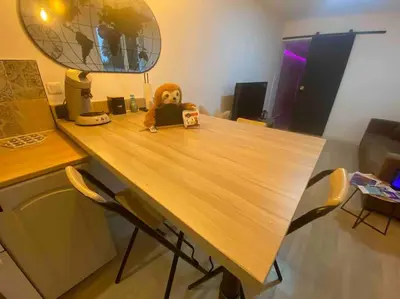 Cuisine ou kitchenette dans l'établissement Petite maison plain-pied climatisé