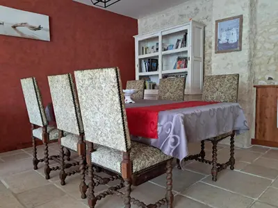 Coin salon dans l'établissement LES COTEAUX DE VIGNY