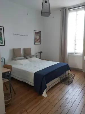Un ou plusieurs lits dans un hébergement de l'établissement Villa Victoire - Maison - couple 2 personnes