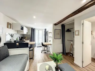 Cuisine ou kitchenette dans l'établissement Les bords du Clain - Entrée Autonome Studio