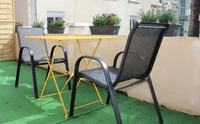 Terrasse ou espace extérieur de l'établissement LE VILLAGE DU PARC
