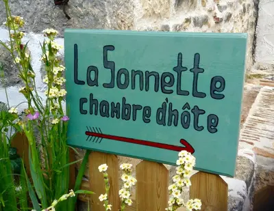 Certificat, récompense, panneau ou autre document affiché dans l'établissement La Sonnette B&B