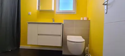 Salle de bains dans l'établissement loft près futuroscope